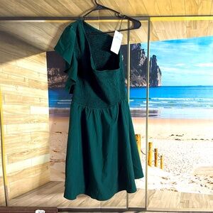 Green one shoulder dress NWT